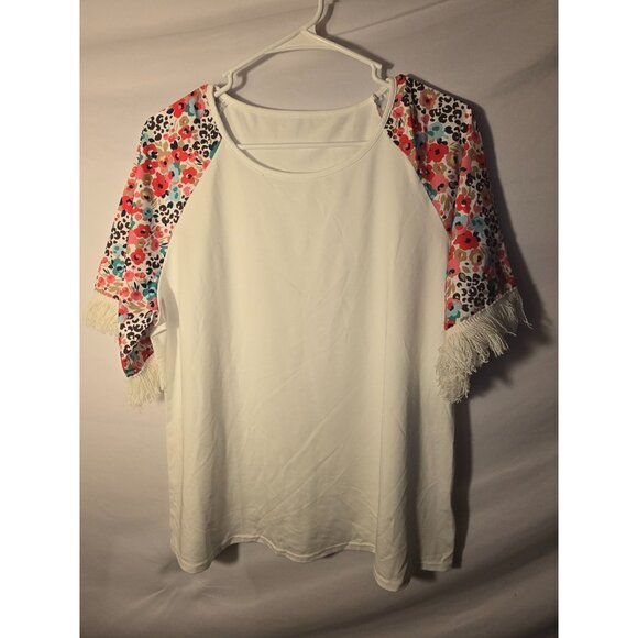 Womens Plus Size XXL 2X white Boho Chic Shirt Top Blouse Fringe Short Sleeve New - Picture 1 of 2